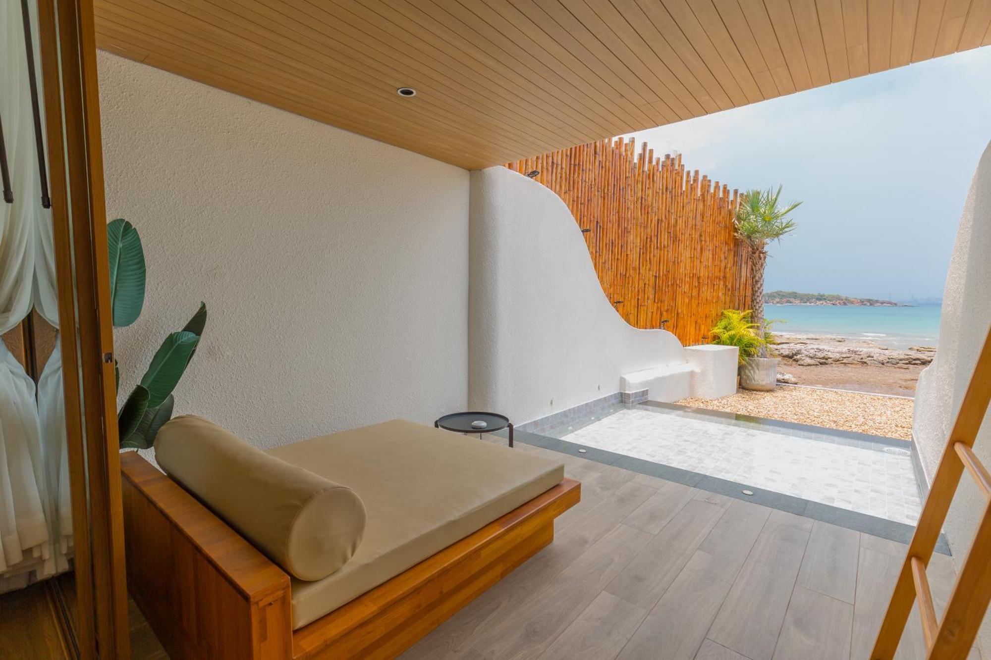 Tasana Bar And Luxury Resort Koh Larn Ngoại thất bức ảnh